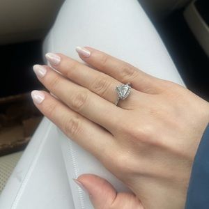 Natural Diamond halo ring in 14k white gold setting